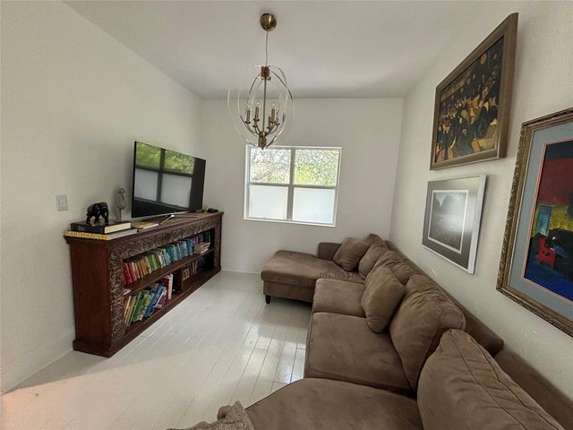 338 Sailmaster ST, Lakeway, TX 78734