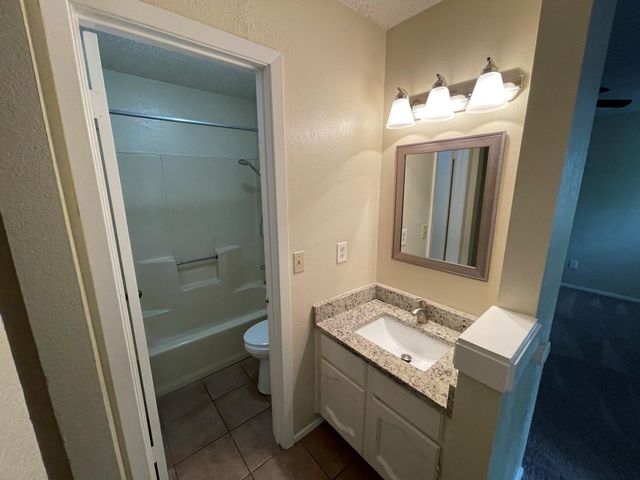 1702 Cinnamon PATH, Austin, TX 78704