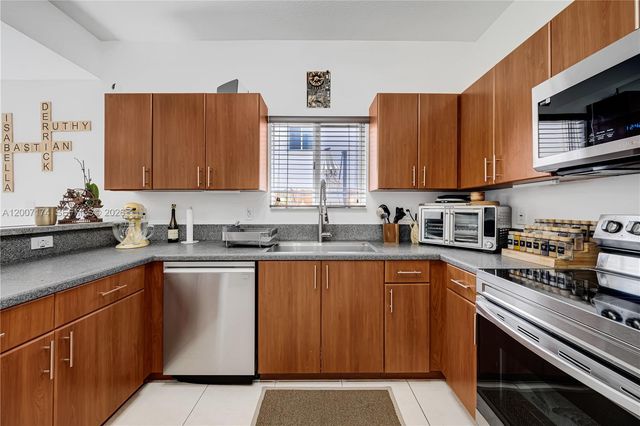 8331 SW 124th Ave 105-14, Miami, FL 33183