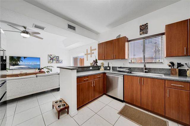 8331 SW 124th Ave 105-14, Miami, FL 33183