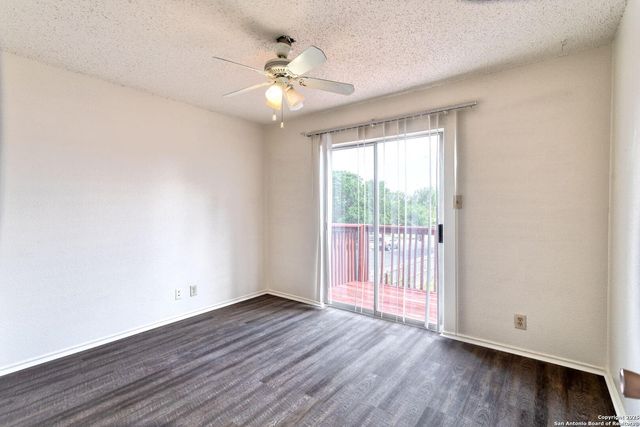 7026 Elmbank, San Antonio, TX 78244