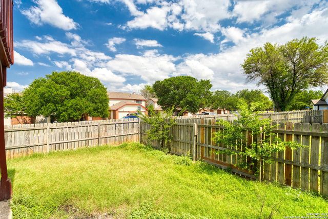 7026 Elmbank, San Antonio, TX 78244