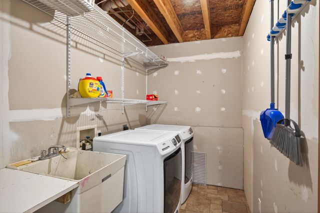 1820 Highland Trail, Saint Cloud, MN 56301