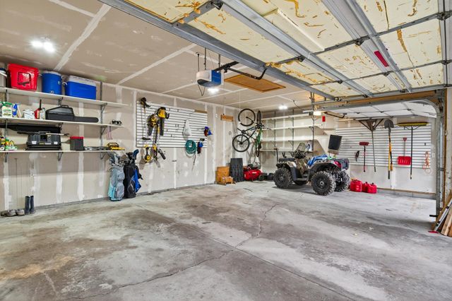 1820 Highland Trail, Saint Cloud, MN 56301