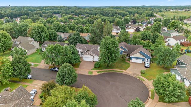 1820 Highland Trail, Saint Cloud, MN 56301