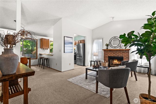 22108 SE 251st Court, Maple Valley, WA 98038