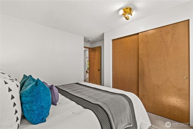 22108 SE 251st Court, Maple Valley, WA 98038