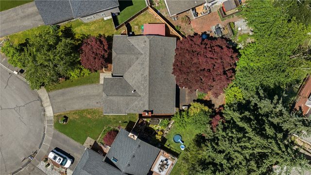 22108 SE 251st Court, Maple Valley, WA 98038