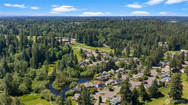 22108 SE 251st Court, Maple Valley, WA 98038