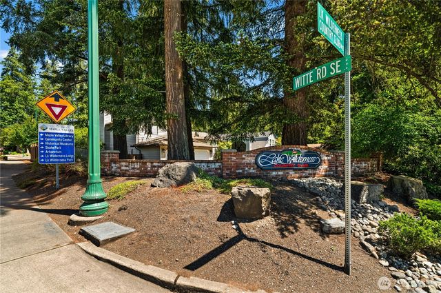 22108 SE 251st Court, Maple Valley, WA 98038
