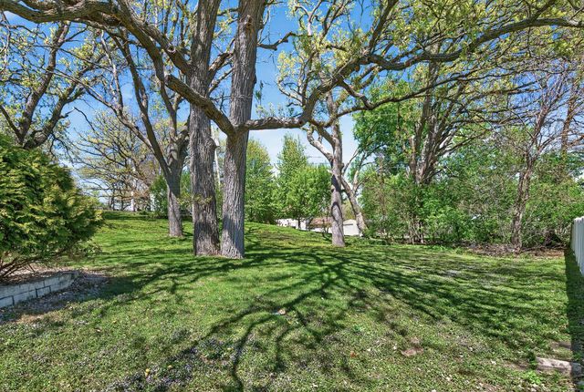 8018 Westwood Hills Drive, Saint Louis Park, MN 55426