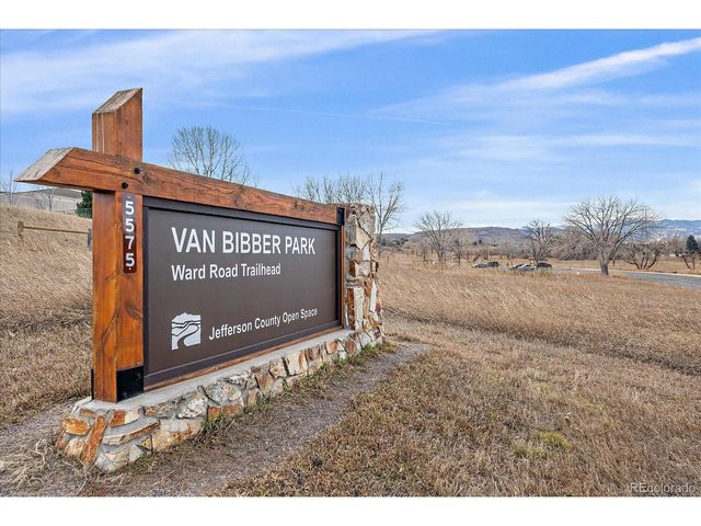 5547 Quail St, Arvada, CO 80002