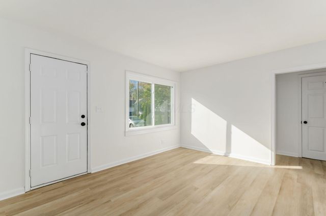 1944 E North Broadway Street, Columbus, OH 43224