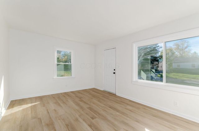 1944 E North Broadway Street, Columbus, OH 43224