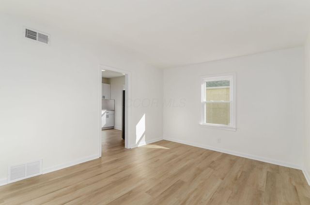 1944 E North Broadway Street, Columbus, OH 43224