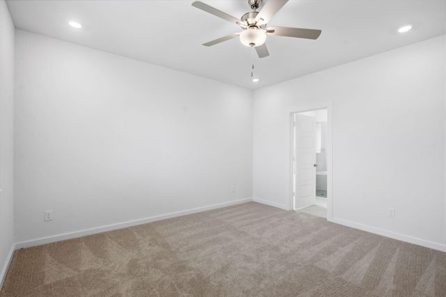 13727 Olympic River Ln Drive, Iowa Colony, TX 77583