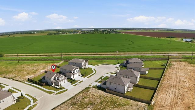 13727 Olympic River Ln Drive, Iowa Colony, TX 77583