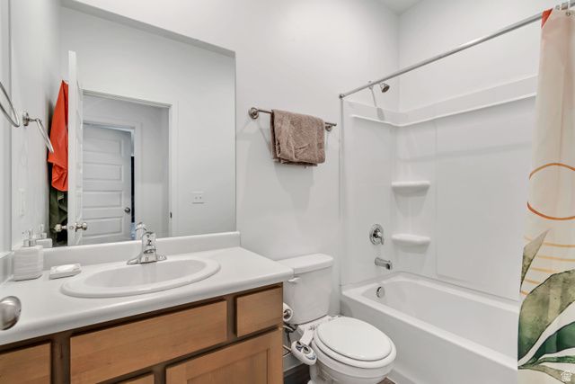 4564 W LONELY GROVE CT, West Valley City, UT 84120
