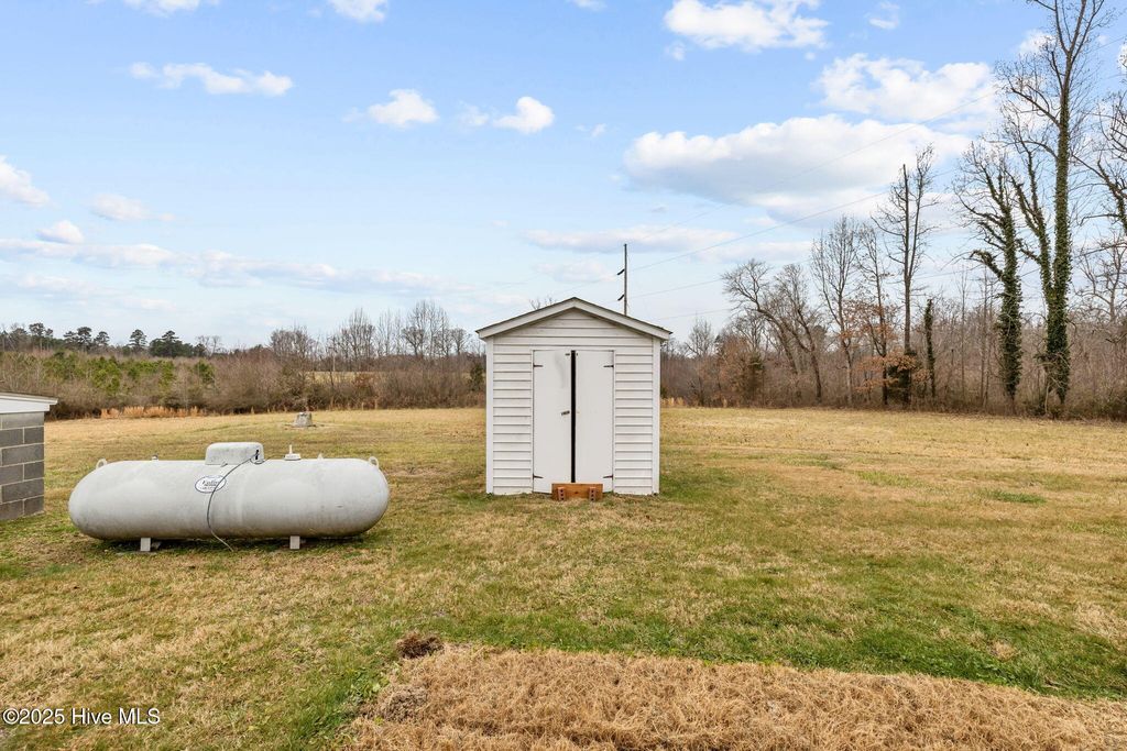 Image 14 of property listing at 1100 Ben Smith Road, Siler City, NC 27344