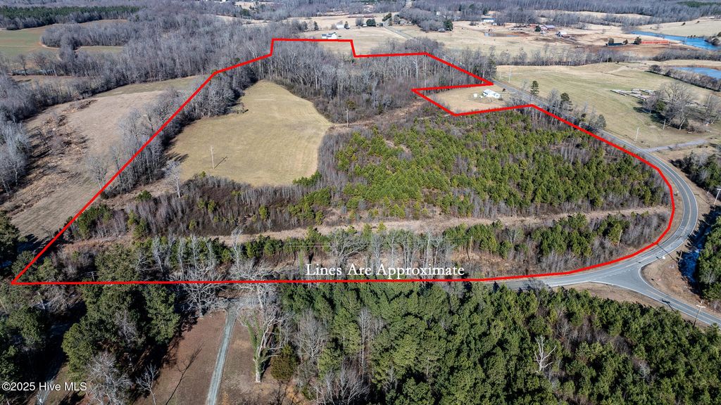 Image 4 of property listing at 1100 Ben Smith Road, Siler City, NC 27344