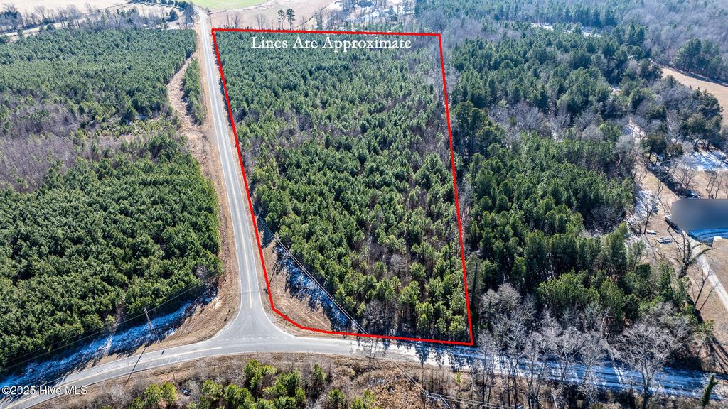 Image 6 of property listing at 1100 Ben Smith Road, Siler City, NC 27344