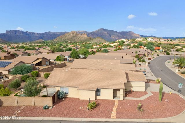 8864 E RED MOUNTAIN Lane, Gold Canyon, AZ 85118