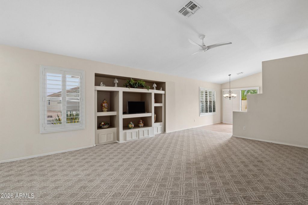 8864 E RED MOUNTAIN Lane, Gold Canyon, AZ 85118 — photo 5