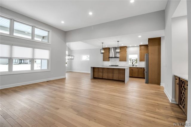 17 River Oak, Amherst, NY 14051