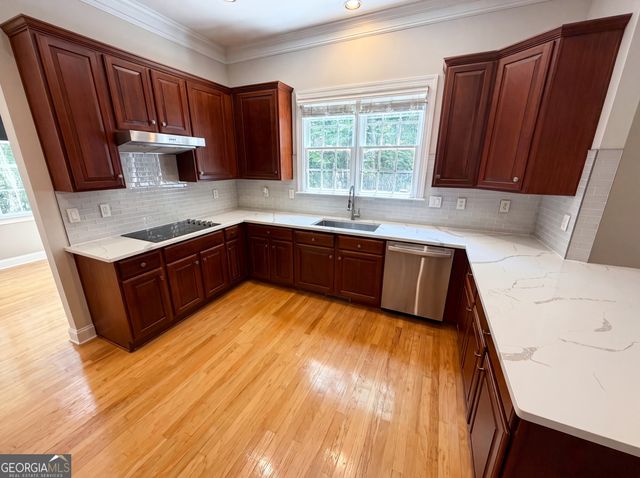 1231 Dunwoody Village Drive, Atlanta, GA 30338