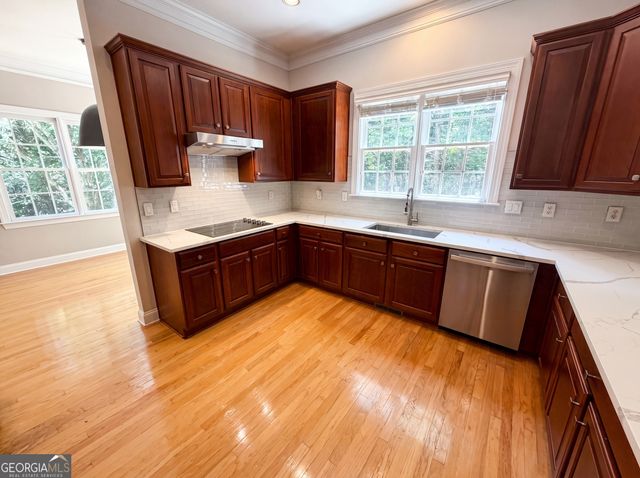 1231 Dunwoody Village Drive, Atlanta, GA 30338