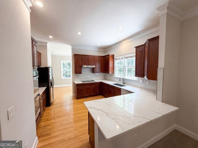 1231 Dunwoody Village Drive, Atlanta, GA 30338