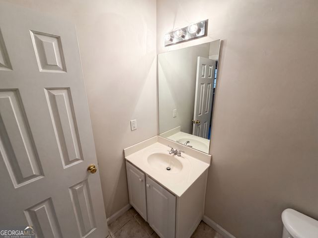1231 Dunwoody Village Drive, Atlanta, GA 30338