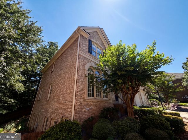 1231 Dunwoody Village Drive, Atlanta, GA 30338