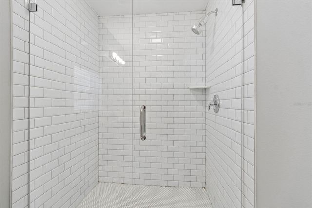 6443 31ST STREET N, St Petersburg, FL 33702