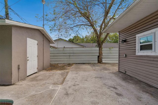 6443 31ST STREET N, St Petersburg, FL 33702