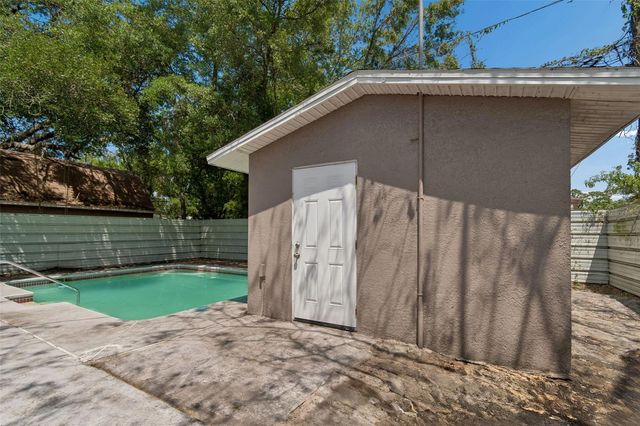 6443 31ST STREET N, St Petersburg, FL 33702