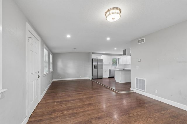 6443 31ST STREET N, St Petersburg, FL 33702