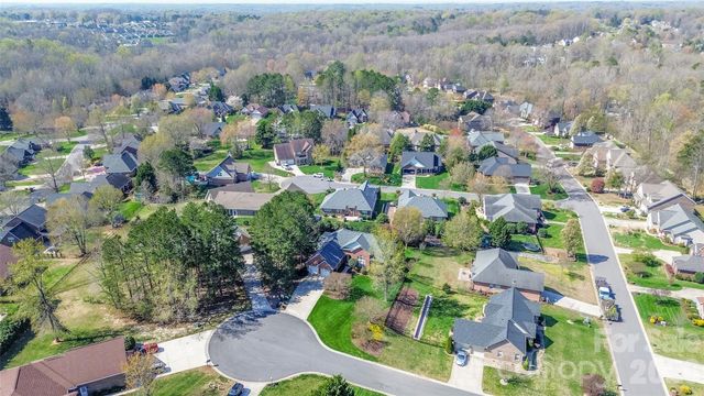 110 Buckthorn Court, Mooresville, NC 28115