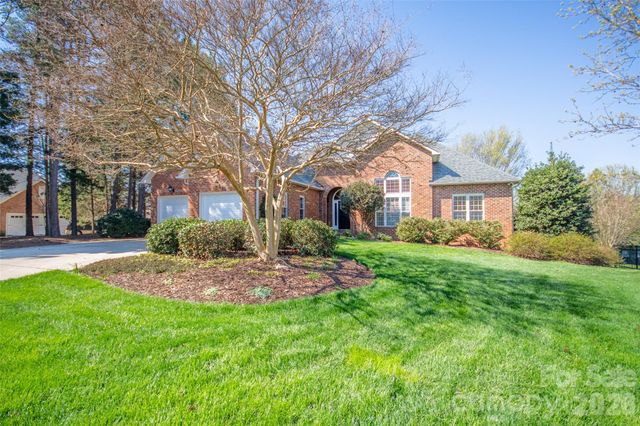 110 Buckthorn Court, Mooresville, NC 28115