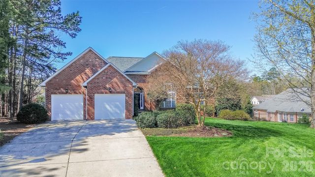 110 Buckthorn Court, Mooresville, NC 28115