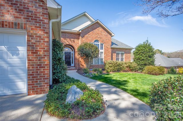 110 Buckthorn Court, Mooresville, NC 28115