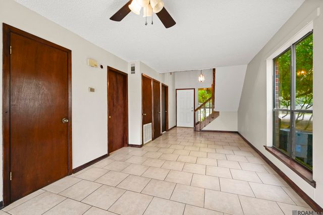 2334 Brightside Dr, Baton Rouge, LA 70820