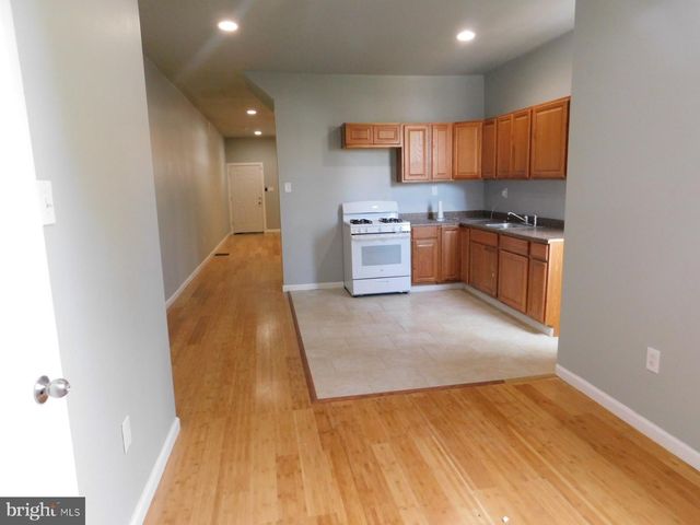 523 N 52ND ST, Philadelphia, PA 19131