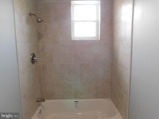 523 N 52ND ST, Philadelphia, PA 19131