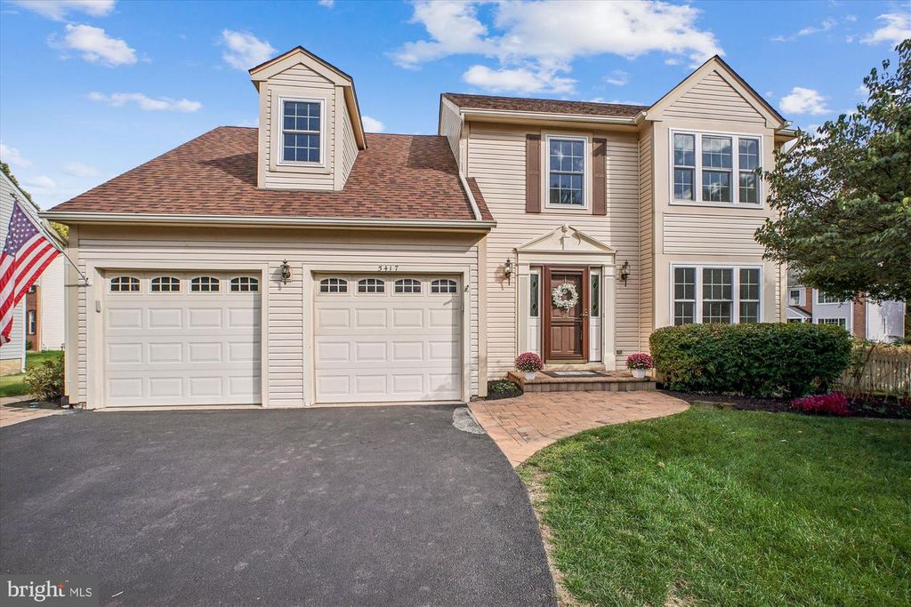 5417 GLADEWRIGHT DR, Centreville, VA 20120