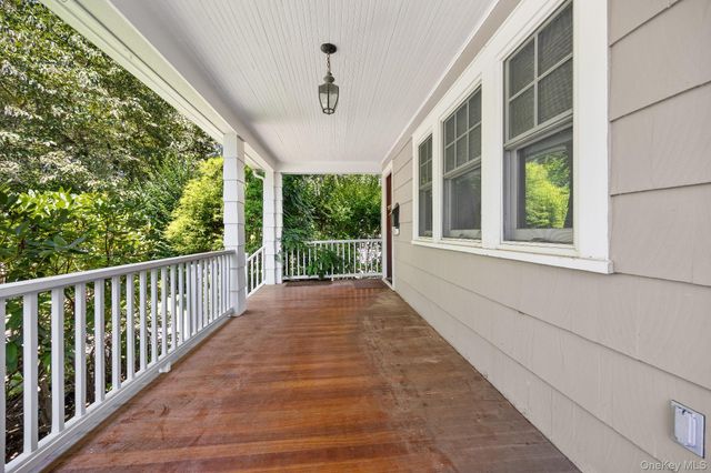 194 Bradley Road, Scarsdale, NY 10583