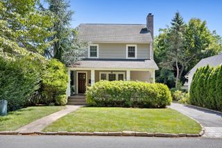194 Bradley Road, Scarsdale, NY 10583