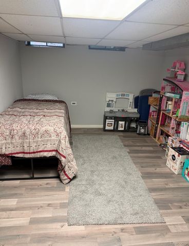 36250 Woodingham Street, Clinton Charter Township, MI 48035