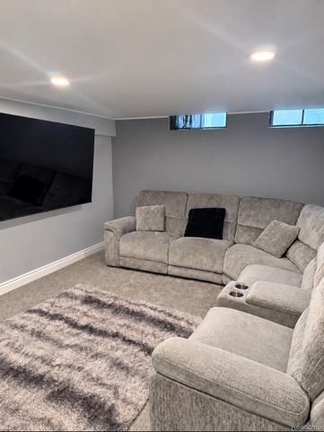 36250 Woodingham Street, Clinton Charter Township, MI 48035