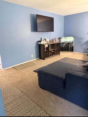 36250 Woodingham Street, Clinton Charter Township, MI 48035